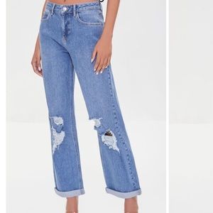 NWT Distressed Straight Leg Jeans